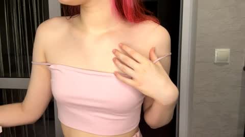 Molly online show from March 28, 9:16 pm