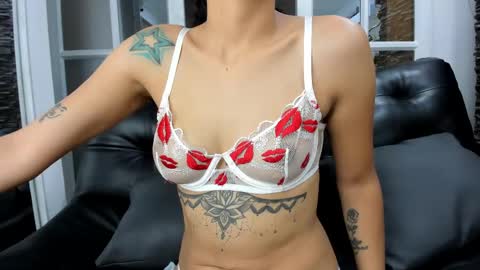 Evangeline online show from February 19, 8:55 am