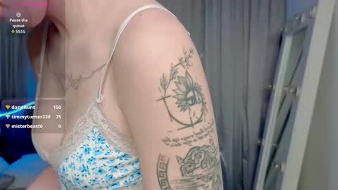 Linn online show from February 4, 3:16 pm