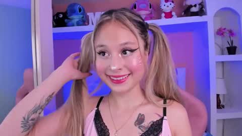 Lunna online show from October 16, 11:21 am