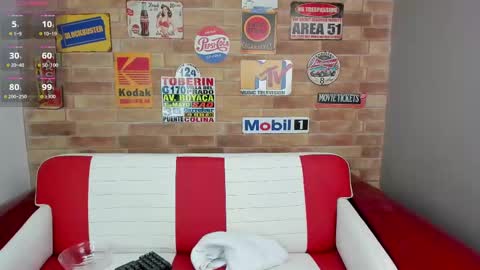 Lunna online show from February 22, 11:02 am