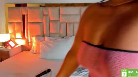 Miss Abigail  online show from March 12, 2:10 pm