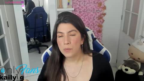 Snapshot of miss_adams01 chatting on October 20, 10:37 pm miss_adams01 online show from October 20, 10:37 pm