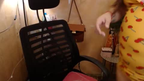 Snapshot of miss_angelic15 chatting on February 27, 11:39 am miss angelic15 online show from February 27, 11:39 am