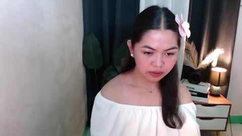 Briella online show from September 27, 6:05 pm