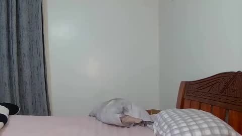 Candy online show from March 10, 9:56 am