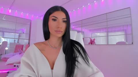 miss_diamond__ online show from April 9, 8:09 am