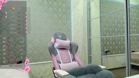 miss_divora online show from November 4, 8:43 pm