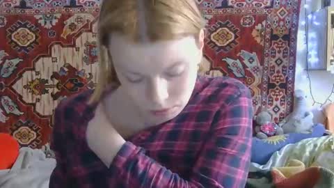 Elis online show from April 8, 11:24 am