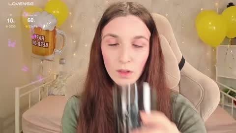 Snapshot of miss_eva__ chatting on September 22, 12:04 am Eva online show from September 22, 12:04 am