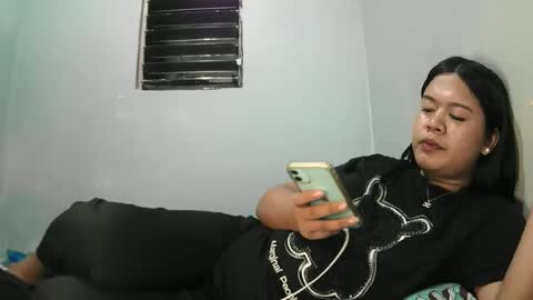 Georgina online show from December 15, 12:12 pm