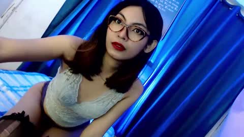 Snapshot of miss_hornydoll chatting on January 12, 1:21 am miss_hornydoll online show from January 12, 1:21 am