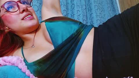 Isabella online show from December 27, 12:18 am