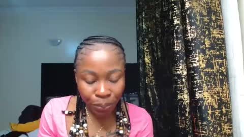 Miss Kiarrafit online show from March 1, 7:04 pm