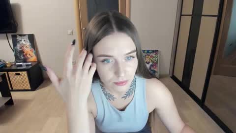 Kitty online show from October 22, 2:15 am