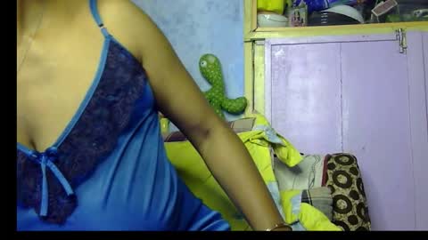 Mahi online show from February 9, 7:27 pm