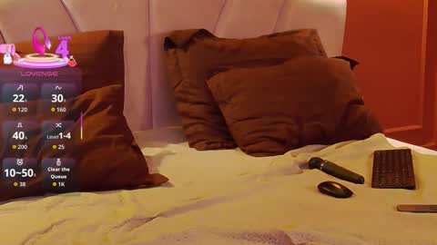 Olivia online show from November 21, 7:23 pm