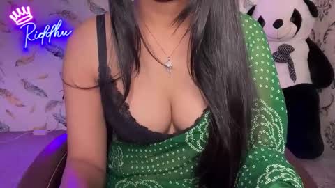 miss_queen99 online show from December 14, 6:41 am