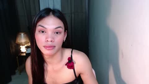 Im your hot Rose online show from November 6, 1:47 pm