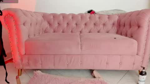 intagram miss selene59 online show from February 28, 3:04 am