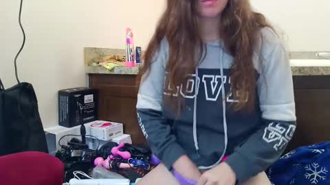 Bella online show from September 12, 4:31 pm