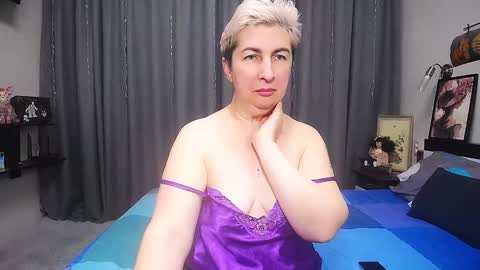 miss_tasha_kom online show from December 3, 10:01 am