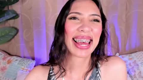 Miss Veronica online show from June 16, 1:04 pm