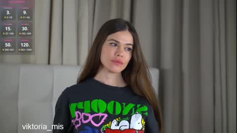 Miss Victoria online show from October 4, 2:26 pm