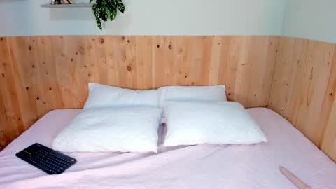 Miss Bombom online show from October 3, 5:27 am