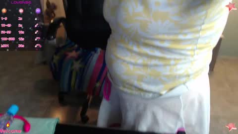 Snapshot of missgomezz_ chatting on February 13, 5:26 am Maria Gomezz online show from February 13, 5:26 am
