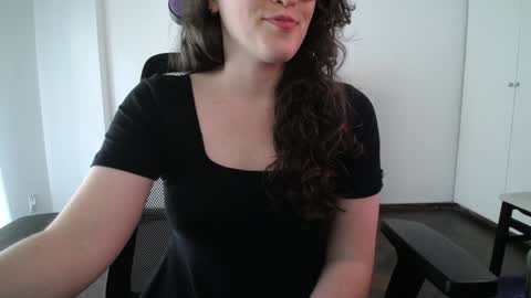 Snapshot of missivana777 chatting on December 5, 8:38 pm Ivana online show from December 5, 8:38 pm
