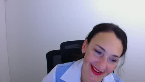 Christina online show from November 30, 12:45 pm