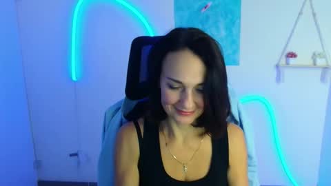 Christina online show from October 23, 12:06 pm