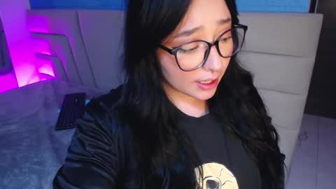 Miss Loise online show from October 13, 4:47 am