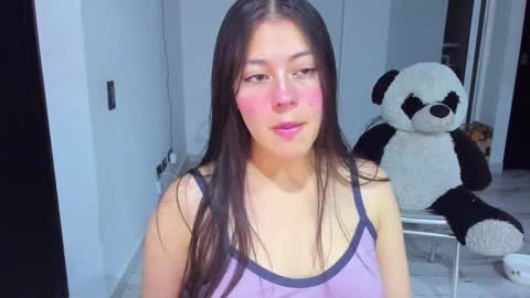 missloren333 online show from November 4, 8:04 am