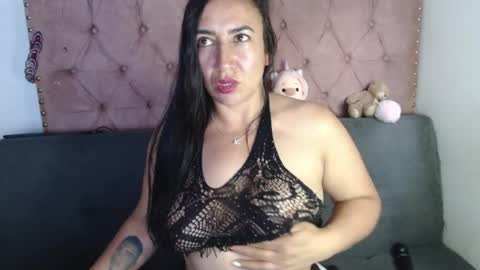 luccy online show from July 24, 9:01 pm