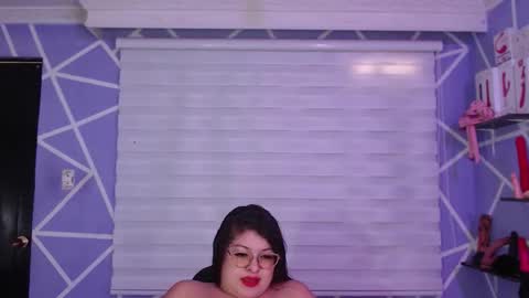 Miia online show from February 20, 3:36 pm