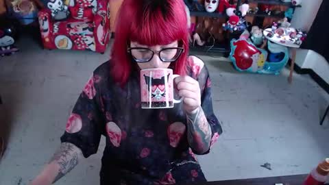 Miss Mia online show from February 16, 6:39 pm