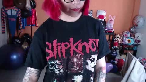 Miss Mia online show from October 18, 4:11 pm