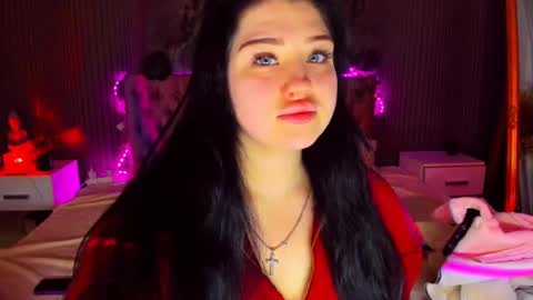 MissMillss online show from February 10, 5:47 am