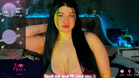 MissMillss online show from January 24, 10:21 am