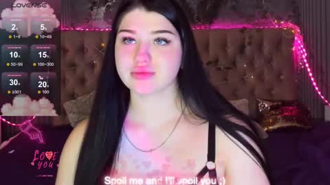 MissMillss online show from February 14, 9:24 am