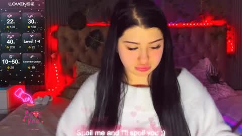 MissMillss online show from February 9, 12:19 pm