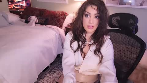 Mina online show from January 17, 2:39 am