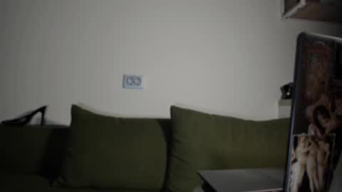   online show from October 1, 12:04 pm