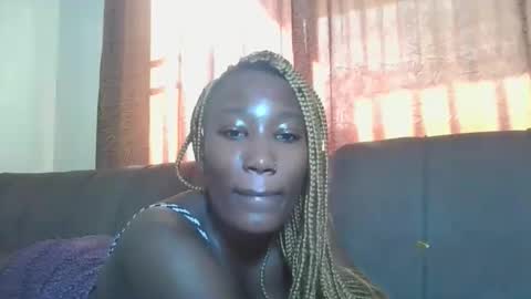 pretty gal online show from March 23, 1:27 pm