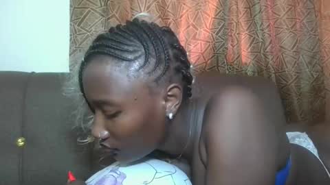 pretty gal online show from November 21, 2:04 pm