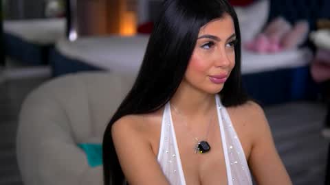 Megann online show from March 18, 10:10 am