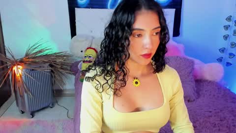  Natalie Texass indepedent model online show from December 10, 1:32 am
