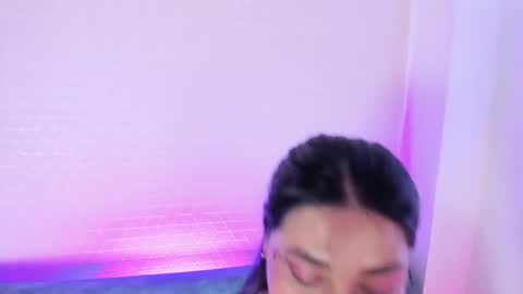 Pau OFmissweetpeach online show from September 28, 6:22 am